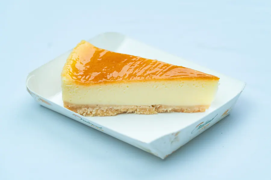 Baked Cheesecake Slice